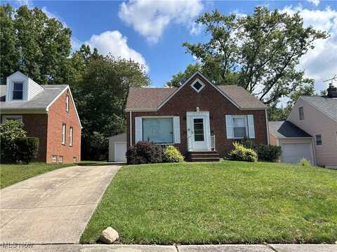 1407 Cranover Road, Lyndhurst, OH 44124