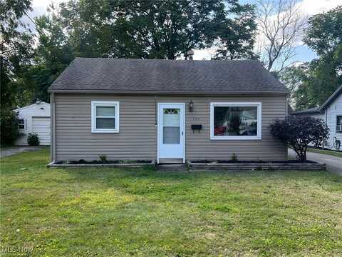 144 N Navarre Avenue, Austintown, OH 44515