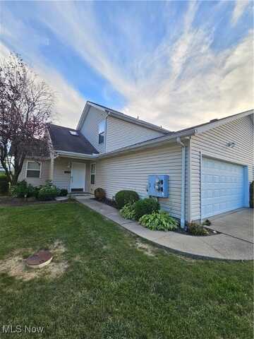 3212 Greentree Circle, Medina, OH 44256