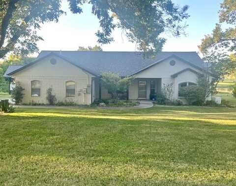 104 N Garrison Circle, Fort Gibson, OK 74434