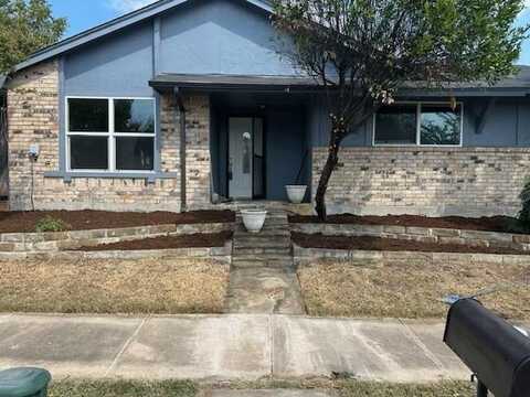 2219 Montclair Drive, Carrollton, TX 75007