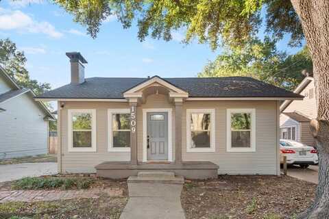 1509 Woodlawn Avenue, Corsicana, TX 75110