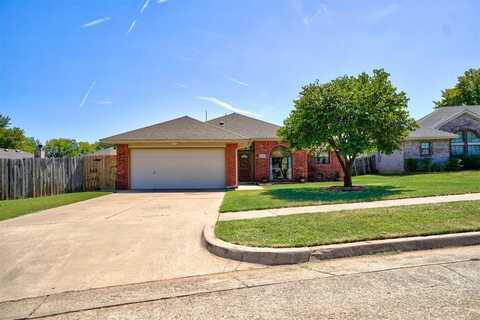 1628 NE 10th Street, Moore, OK 73160