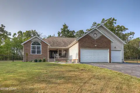 18160 Dogwood Road, Carthage, MO 64836