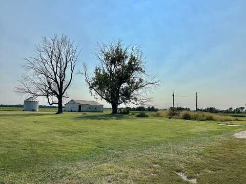 2505 Tower Road, Clay City, IL 62824