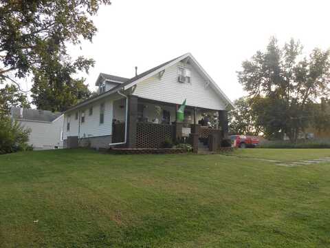 901 East Clay Street, Albany, MO 64402