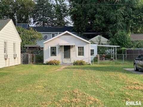 911 E TRIPP Avenue, Peoria, IL 61603