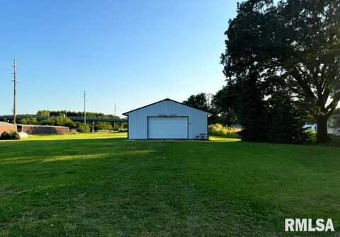 69 20TH Avenue North, Clinton, IA 52732