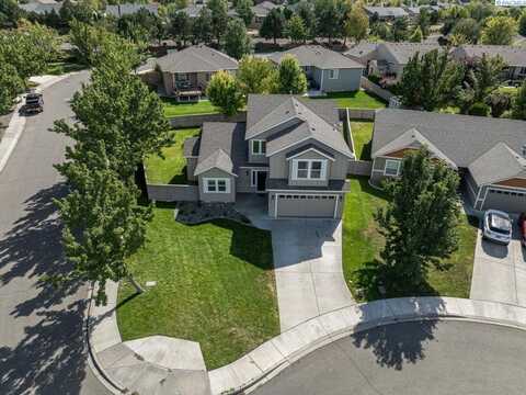 1518 S Irving Pl, Kennewick, WA 99338