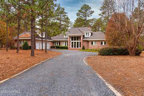 110 Chesterfield Drive, Pinehurst, NC 28374