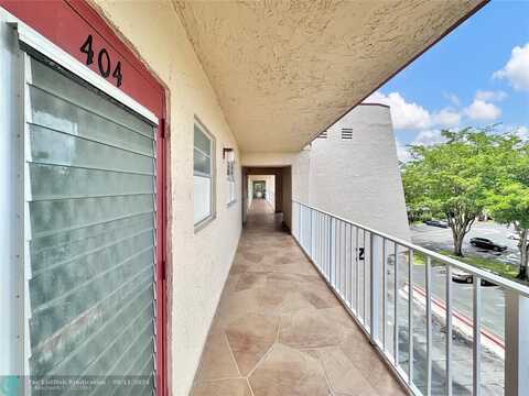 1005 Country Club Dr, Margate, FL 33063