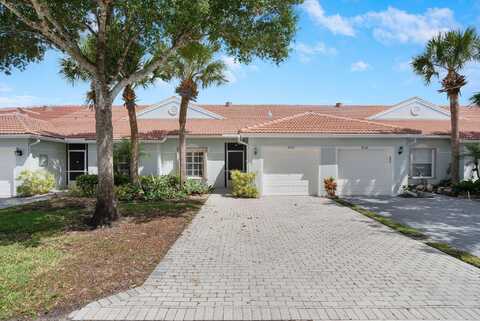 8520 Logia Circle, Boynton Beach, FL 33472