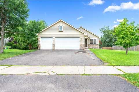 615 Highview Loop SE, Pine City, MN 55063