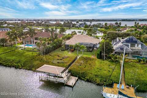 286 Lansing Island Drive, Indian Harbour Beach, FL 32937