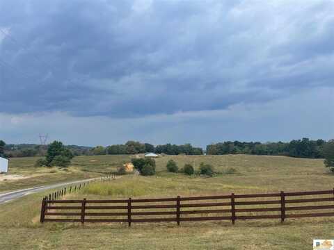 000 Hood Road, Summer Shade, KY 42166