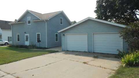 109 E Dodge Street, Dodgeville, WI 53533