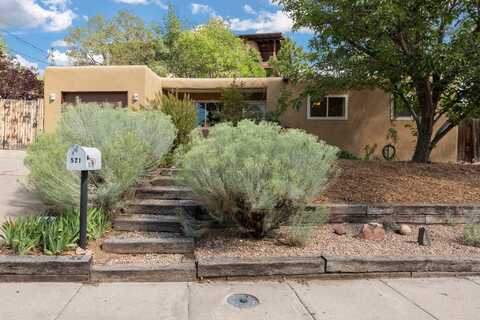 521 Juniper Drive, Santa Fe, NM 87501