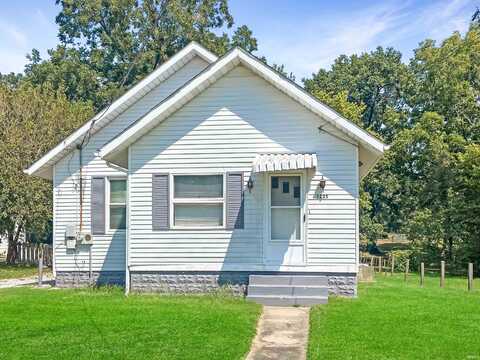 1225 W Boonville New Harmony Road, Evansville, IN 47725