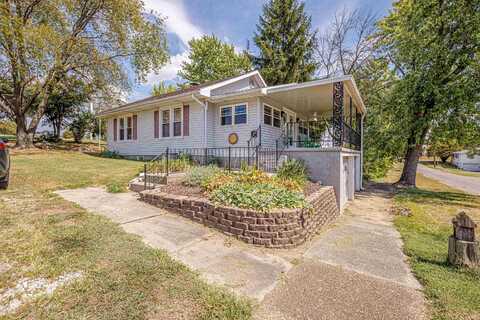 531 Sherman Street, Oakland City, IN 47660