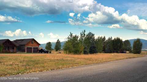 1170 KAYAK, Victor, ID 83455