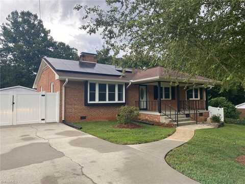 2424 Atwood Drive, Burlington, NC 27215