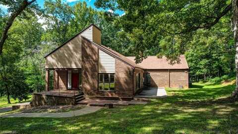 511 Briarwood Drive, Eden, NC 27288