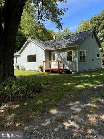 9173 S FORK ROAD, MOOREFIELD, WV 26836