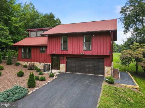 1396 WINTERCAMP TRAIL, HEDGESVILLE, WV 25427