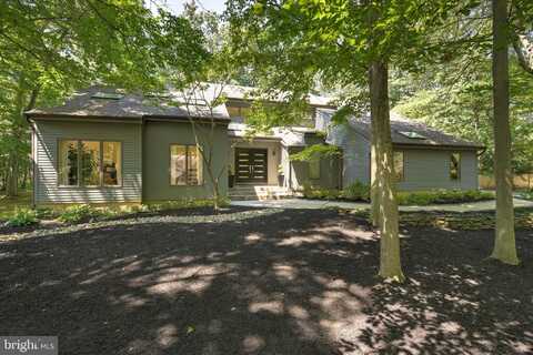 5 PARTRIDGE RUN, PRINCETON JUNCTION, NJ 08550