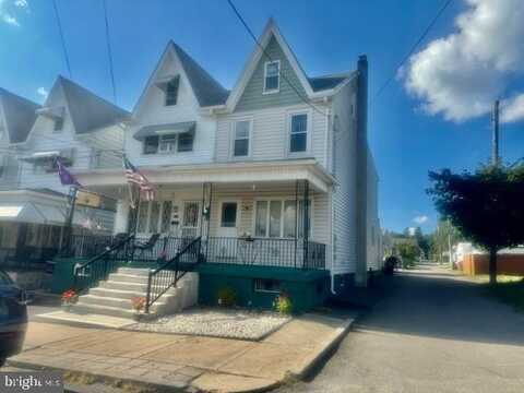 517 W CHESTNUT STREET, FRACKVILLE, PA 17931