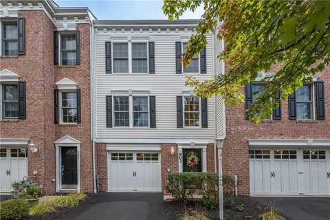 903 Montclair Dr, Crescent, PA 15108