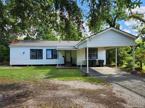 8Th, LAKE CHARLES, LA 70601