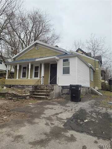 Beecher, SYRACUSE, NY 13203