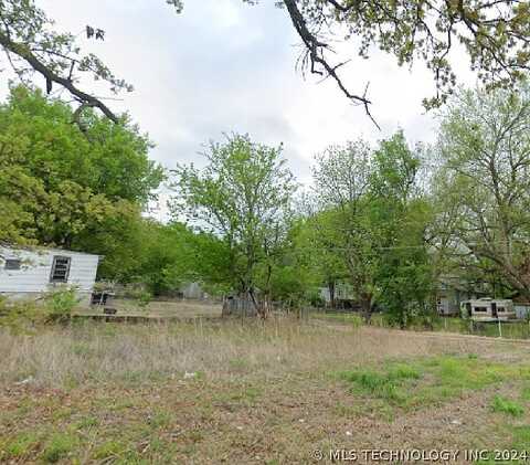 Walnut, SAND SPRINGS, OK 74063