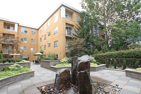 107Th, BELLEVUE, WA 98004