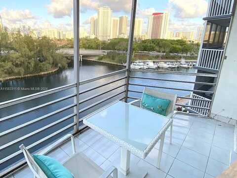 Diplomat Pkwy, Hallandale Beach, FL 33009