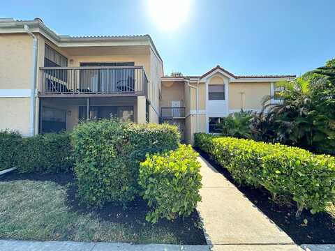 Riverside Dr, Coral Springs, FL 33067