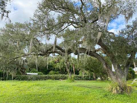 Cathedral Oaks, VERO BEACH, FL 32963