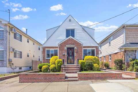 114Th Place, South Ozone Park, NY 11420