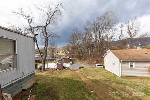 Casey, WAYNESVILLE, NC 28786