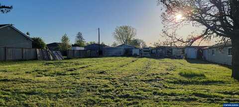 Vacant Lot N Walnut St, Independence, OR 97351