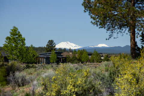 Hosmer Lake Drive, Bend, OR 97702