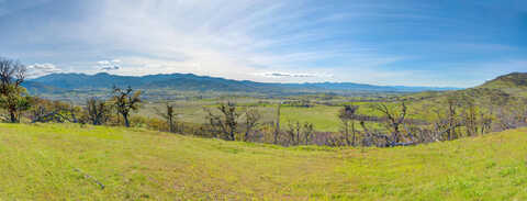 N Valley View Road, Ashland, OR 97520