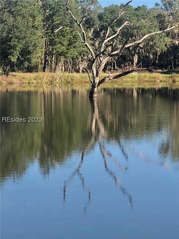 & M Plantation Drive, Ridgeland, SC 29936