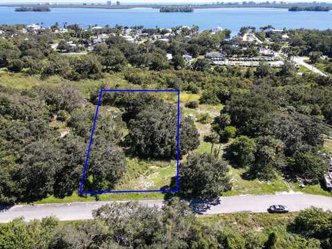 Mariner Oaks Way, Fort Pierce, FL 34946