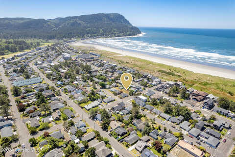 W S Avenue, Seaside, OR 97138