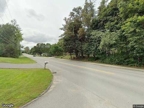 Evergreen Drive, Lincoln, ME 04457