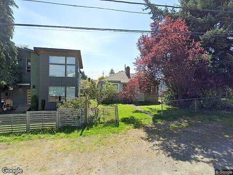 101St, SEATTLE, WA 98133