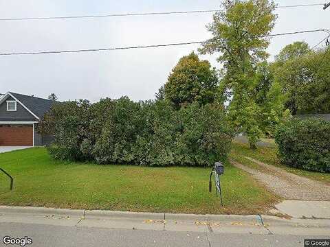 Shore, DETROIT LAKES, MN 56501