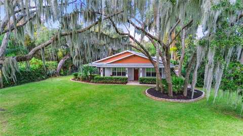 Lakeshore, MOUNT DORA, FL 32757